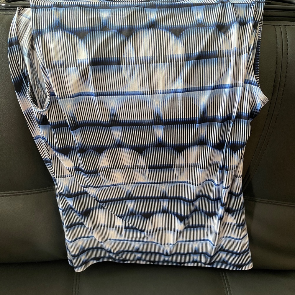 Blouse - Picture 6 of 8